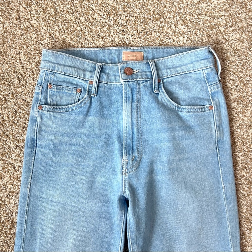 Mother The Insider Crop Step Fray in Hold my Hand Light Wash Size 26 - Picture 4 of 16
